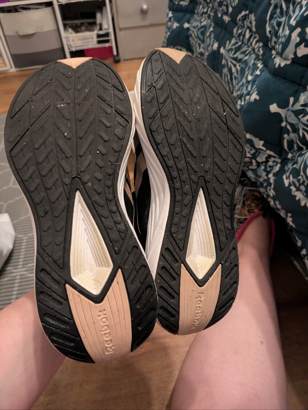 6.5 Reebok Sneakers - Picture 6 of 10